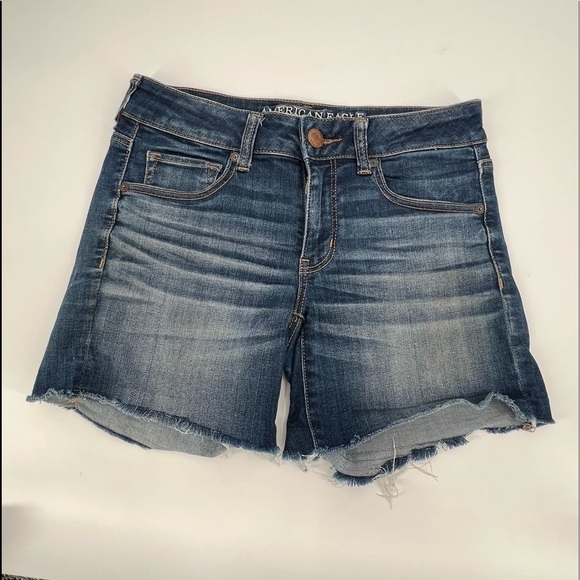 American Eagle Outfitters Midi Cut Off Super Super Stretch Shorts Size 6 Womens - Picture 1 of 9